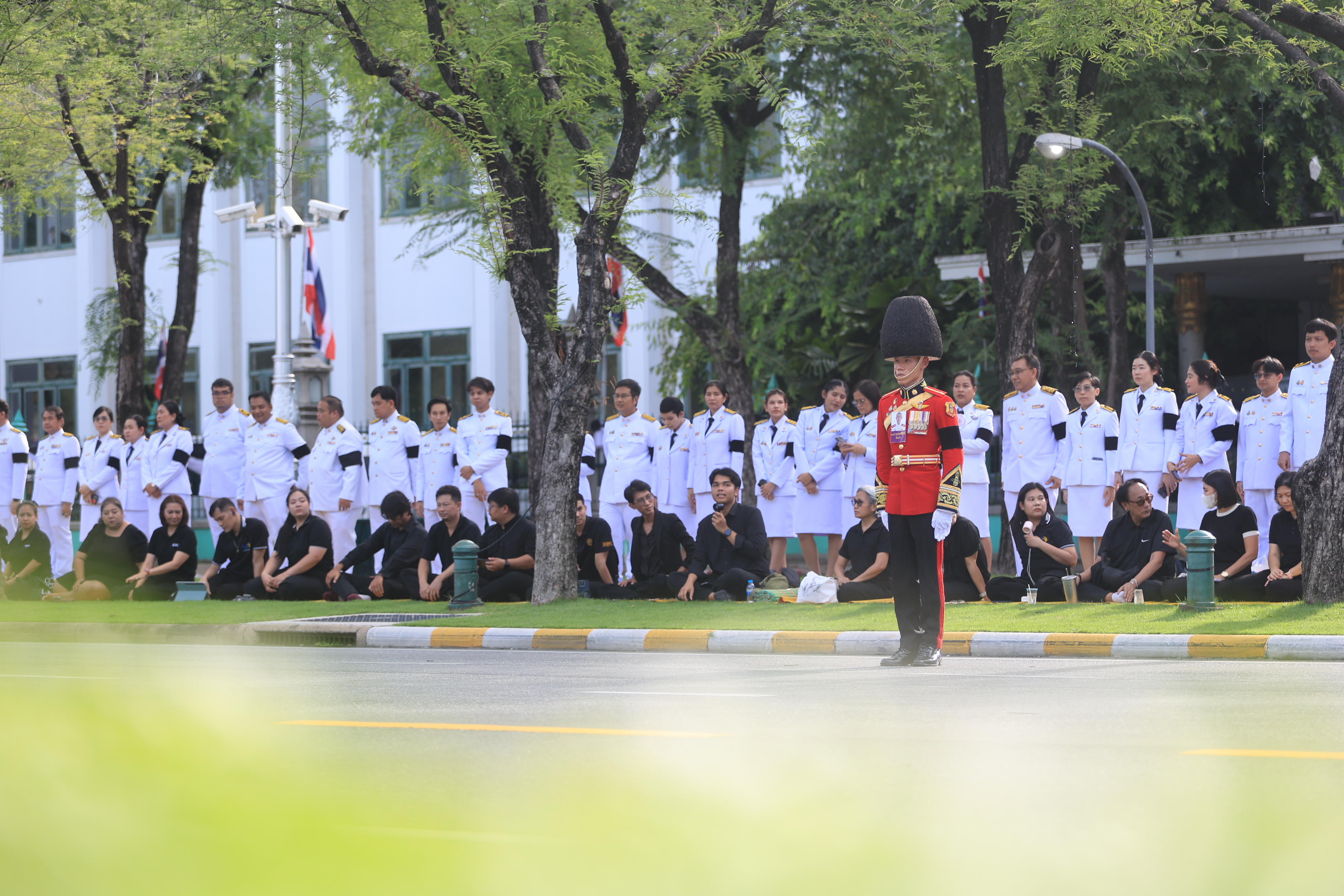 title - ส.ป.ก. ร่วมเข้าเฝ้าฯ และน้อมส่งเสด็จในการเคลื่อนขบวนอัญเชิญพระศพ สมเด็จพระเจ้าลูกเธอเจ้าฟ้าพัชรกิติยาภา นเรนทิราเทพยวดี กรมหลวงราชสาริณีสิริพัชร มหาวัชรราชธิดา สู่พระบรมมหาราชวัง